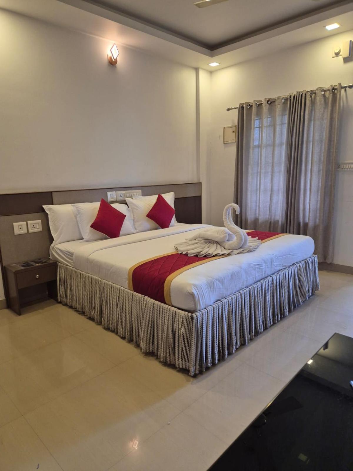 Alfa Inn Nedumbassery Extérieur photo